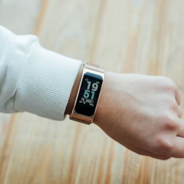 Смарт-часы Smart Mioband PRO Gold 5055 фото