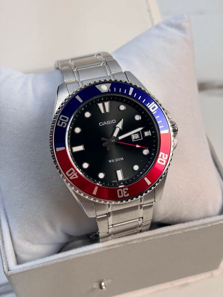 Чоловічий годинник Casio MDV-107D-1A3 MDV-107D-1A3 фото