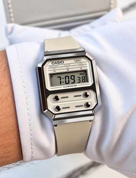 Чоловічий годинник Casio A100WEF-8A A100WEF-8A фото